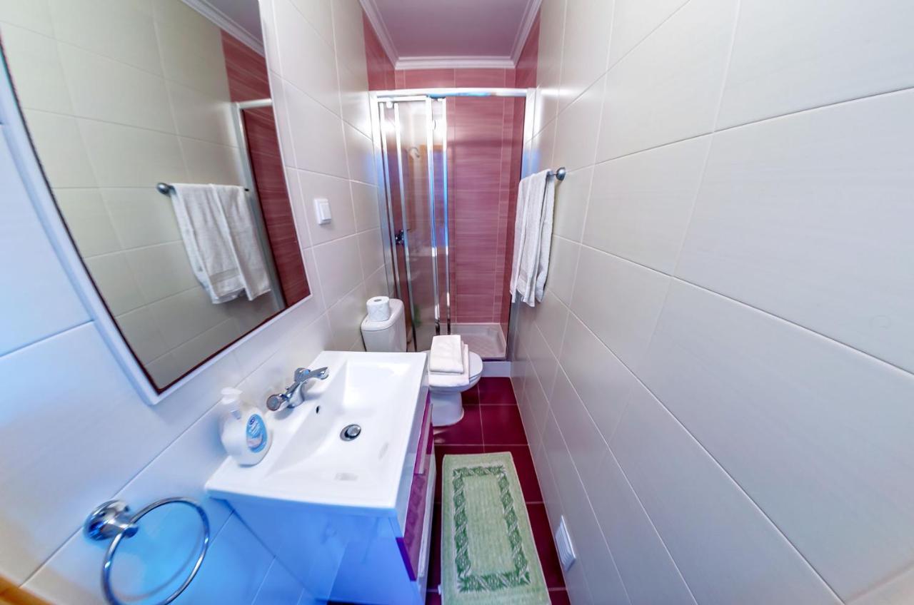 נאזרה Apartamentos 7 Saias - Centro מראה חיצוני תמונה