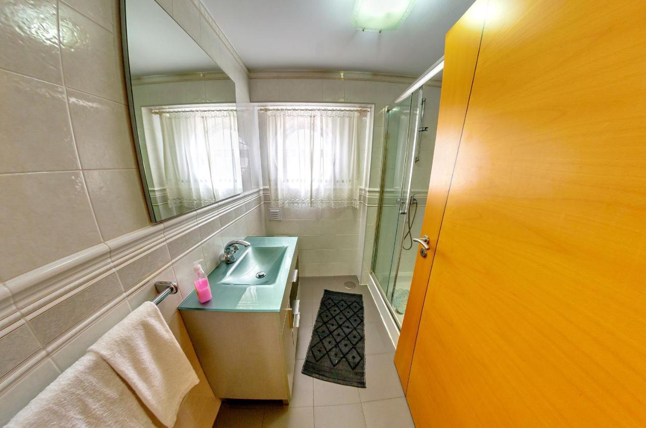 נאזרה Apartamentos 7 Saias - Centro מראה חיצוני תמונה